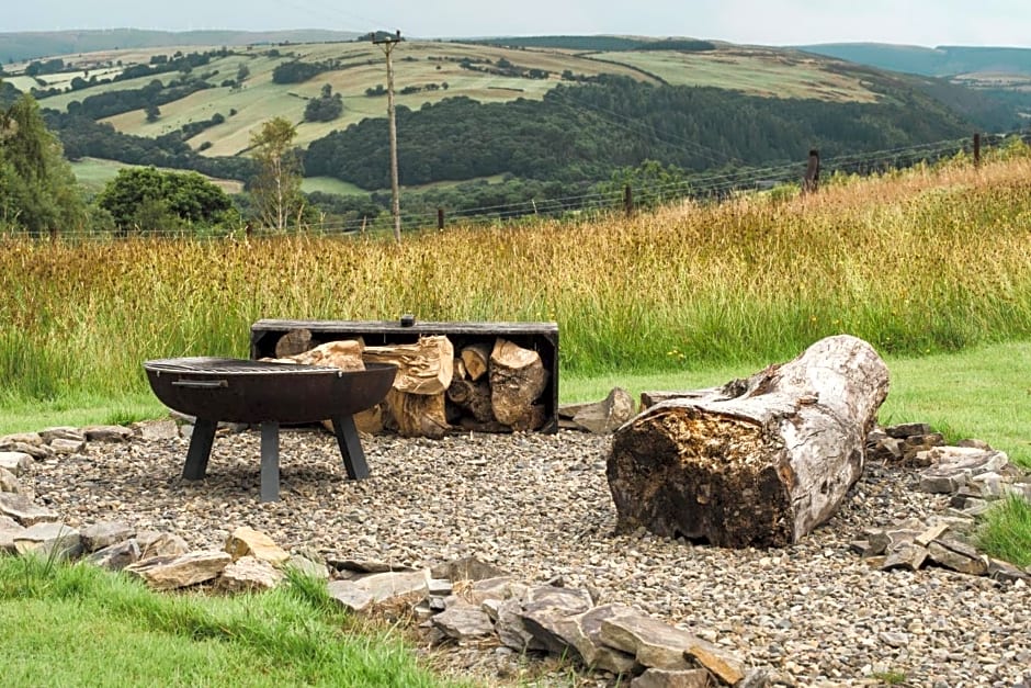 Belan Bluebell Woods Shepherds Hut