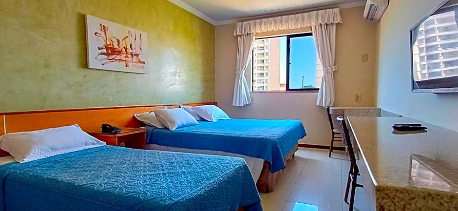 Golden Beach Hotel