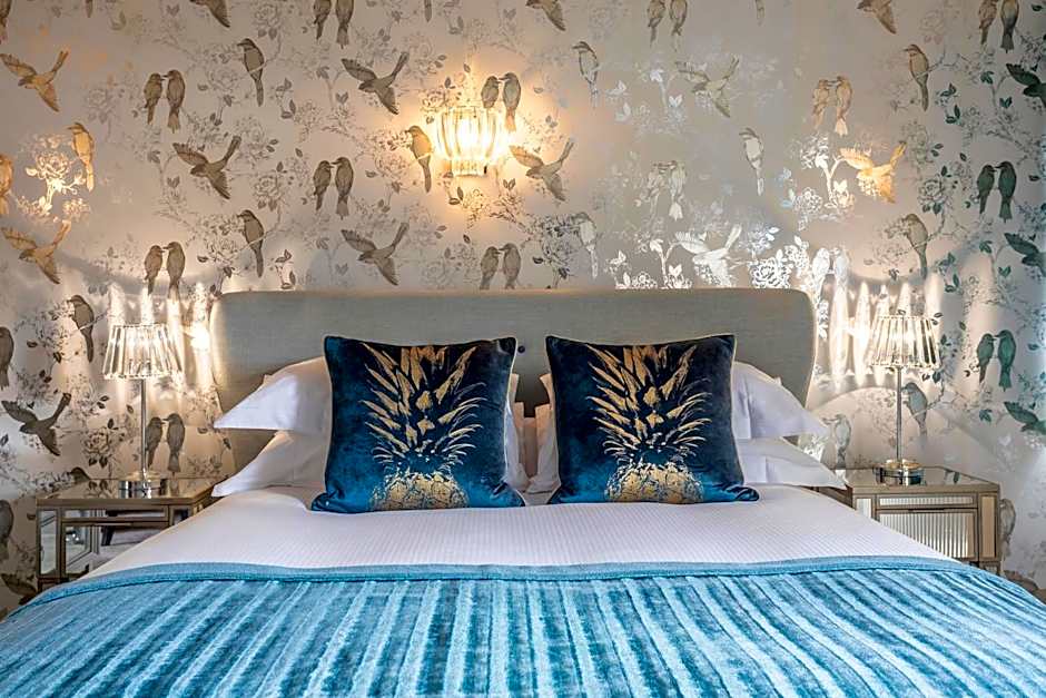 Georgian House Hotel