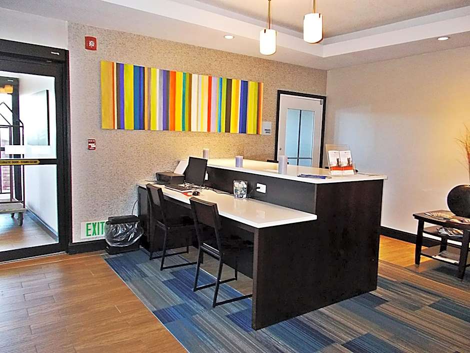 Route 66 inn & Suites