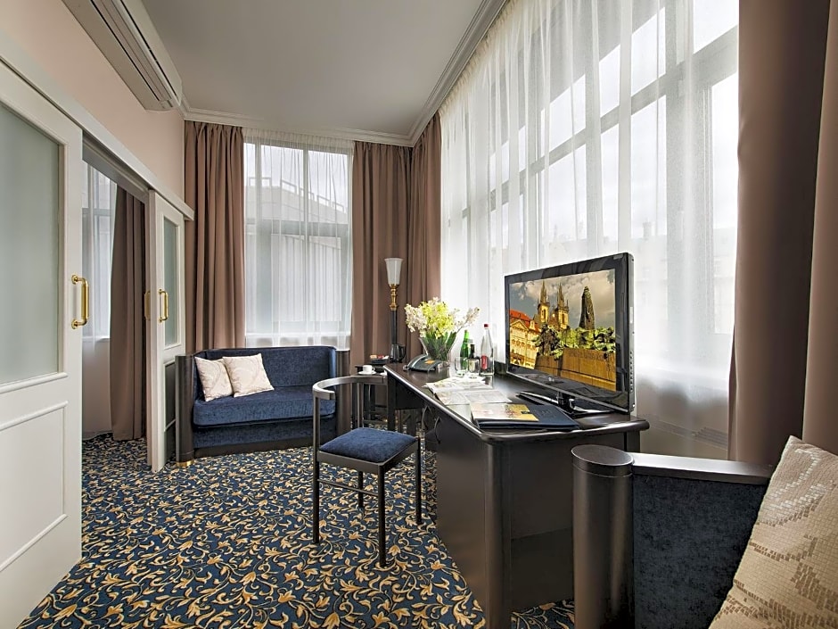 EA Hotel Royal Esprit