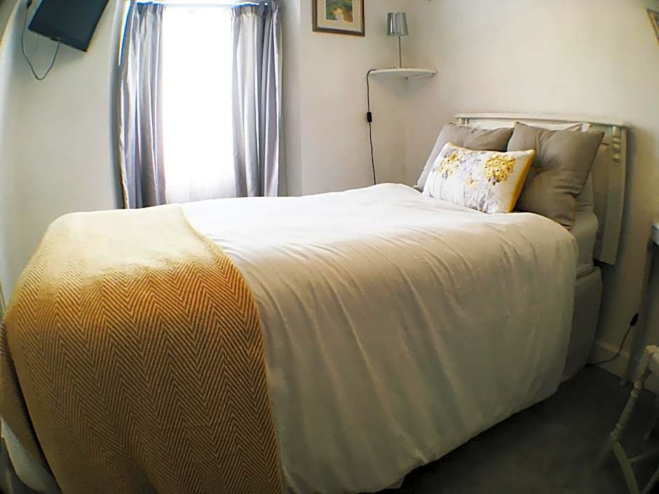 Hillside Bed and Breakfast