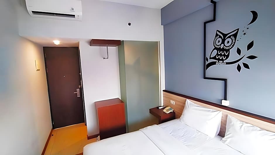 Nite & Day Jakarta - Mangga Besar