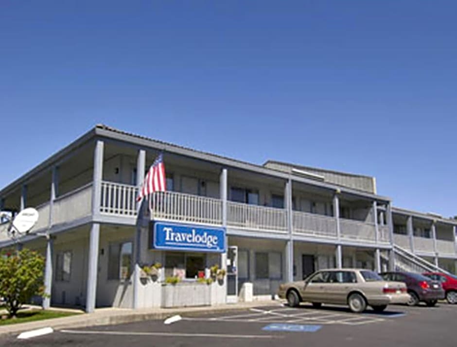 Travelodge by Wyndham Clearlake