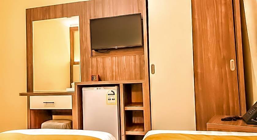 Diyafa Al Mukhtara Hotel