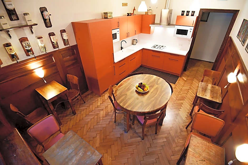 Hostel Deco