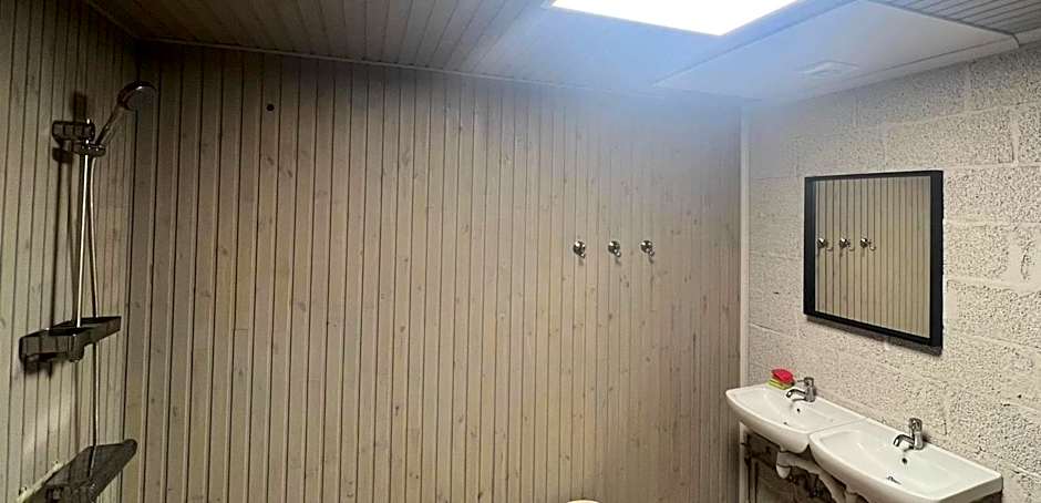 Worker hotel ALEJPARKS