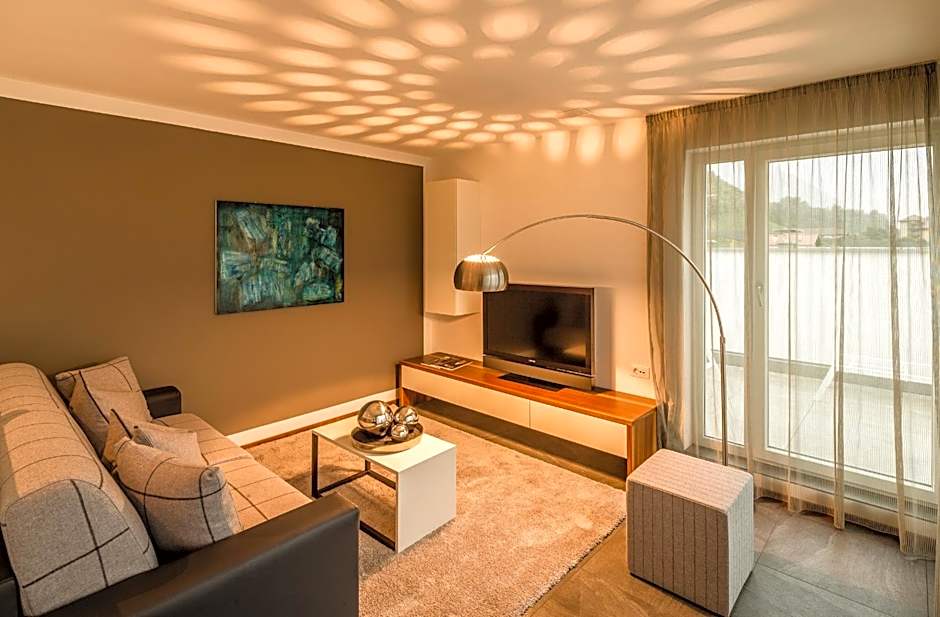 Hidalgo Suites