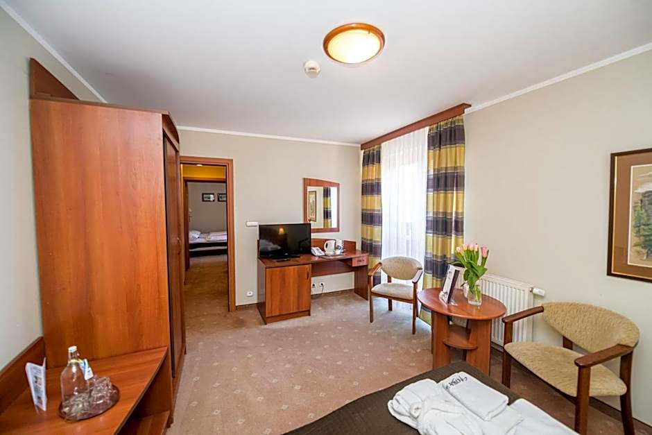 Nowa - Ski SPA Hotel