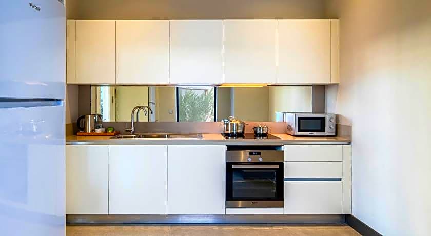 Movenpick Living Istanbul West