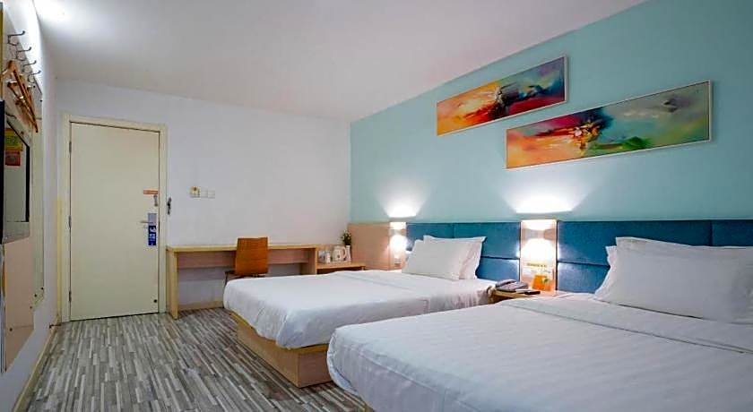 7 Days Inn Wuhan Hanzheng Street Shengli Road Metro Station
