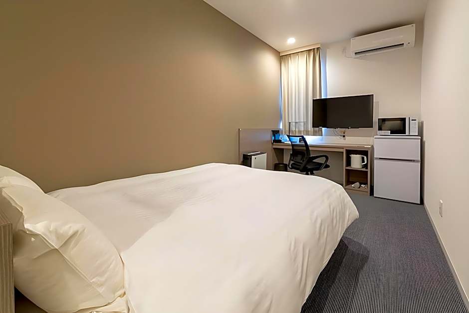 HOTEL R9 The Yard Uki