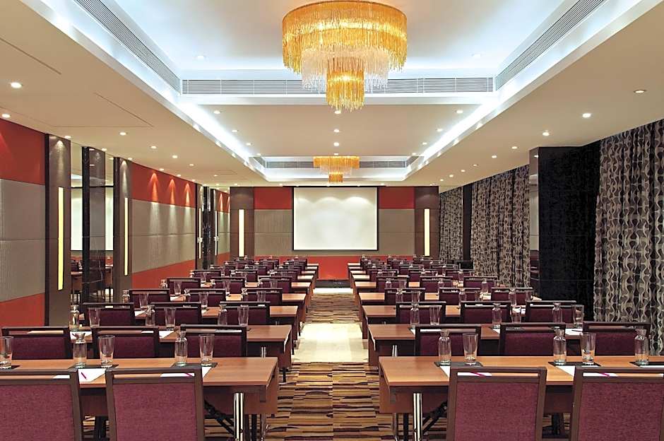 Vivanta Hyderabad, Begumpet