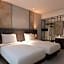 Hotel Santika Premiere Padang
