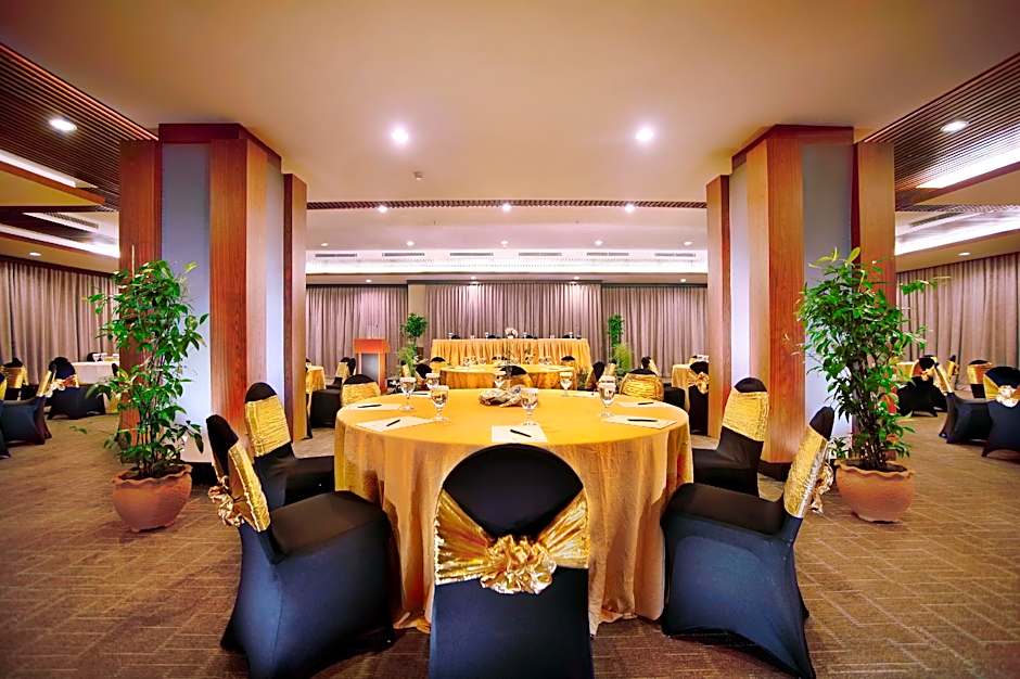GOLDEN TULIP BALIKPAPAN HOTEL AND SUITES