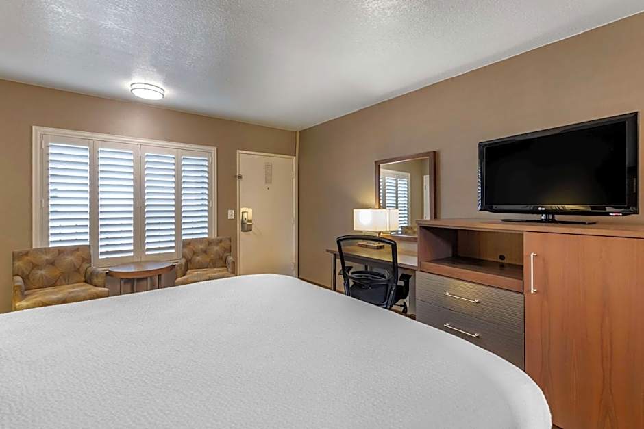 Best Western Plus Anaheim Inn