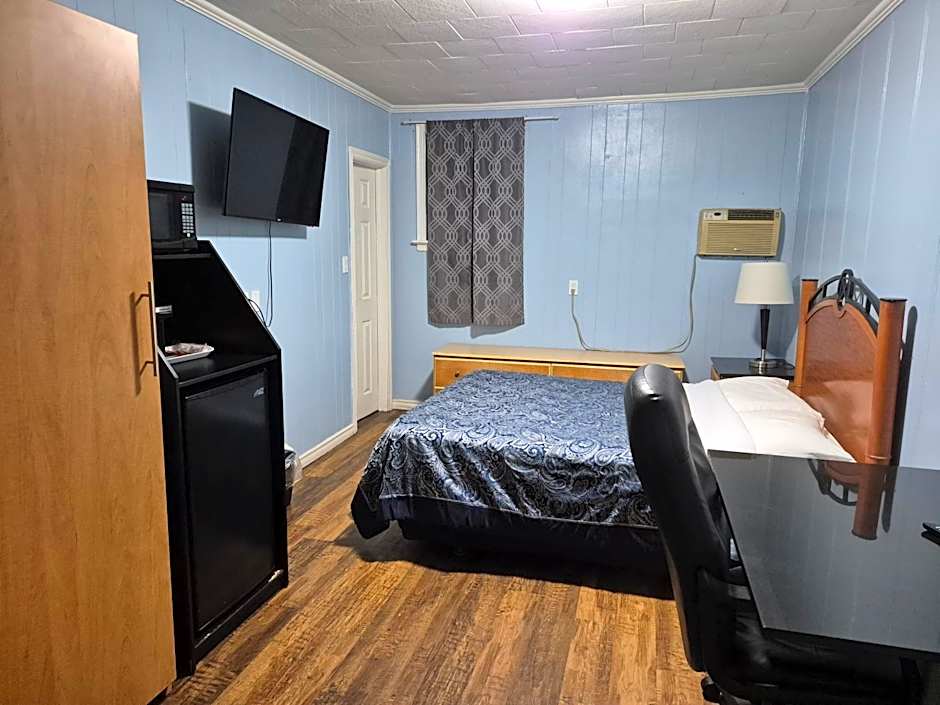 Park Side Motel