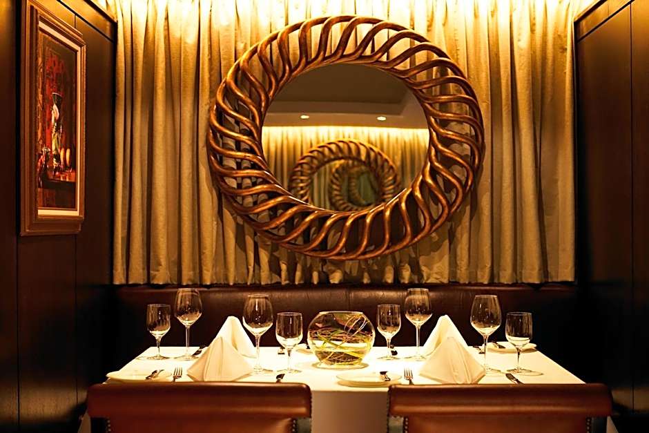 The Shelbourne, Autograph Collection