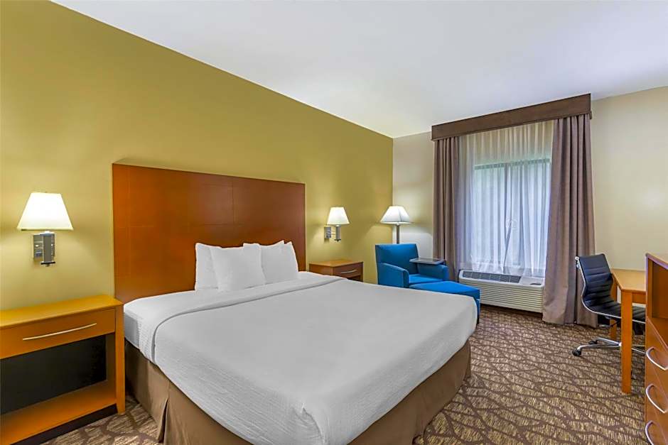 Best Western Plus Richmond Hill Inn