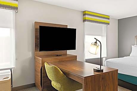 Queen Studio Suite with Two Queen Beds - Non-Smoking