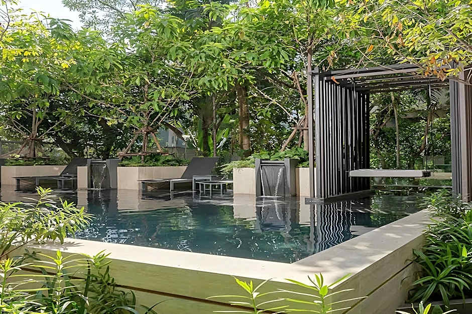 Gardina Asoke Hotel & Residence