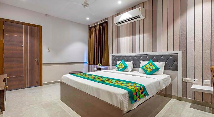 Treebo Imperia, Kommadi