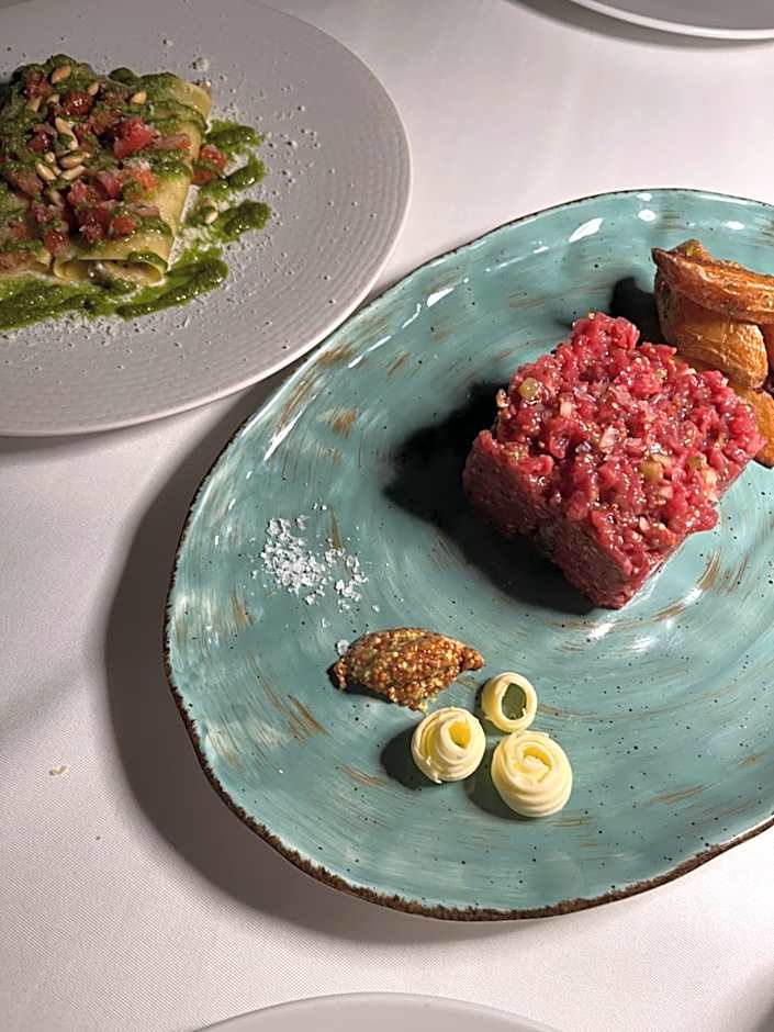 Hostal de la Plaça - Hotel Boutique