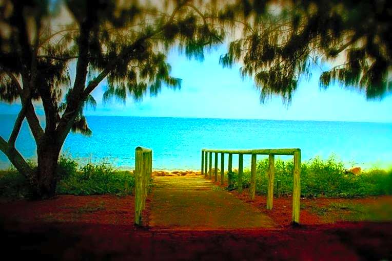 Sky View Units Bowen