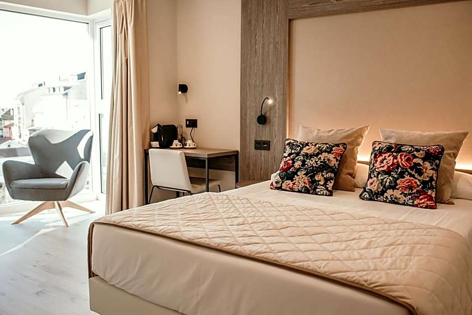 Photo 1 of 11 of Superior 1 Double Bed or 2 Beds