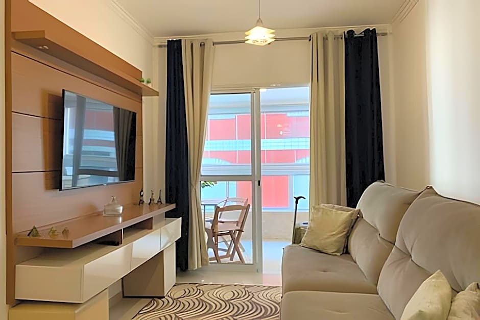 Apartamentos aconchegantes frente mar