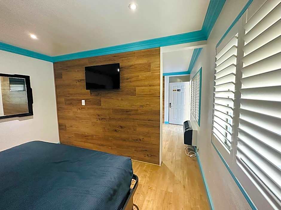 Casa Blanca Inn & Suites Whittier