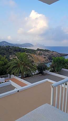 Las terrazas de Cala Codolar