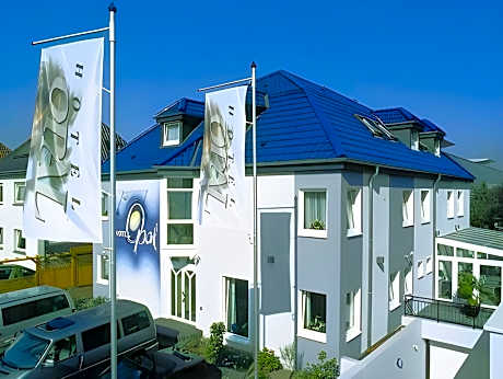 Hotel Opal