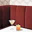 Renaissance Chicago O'Hare Suites Hotel