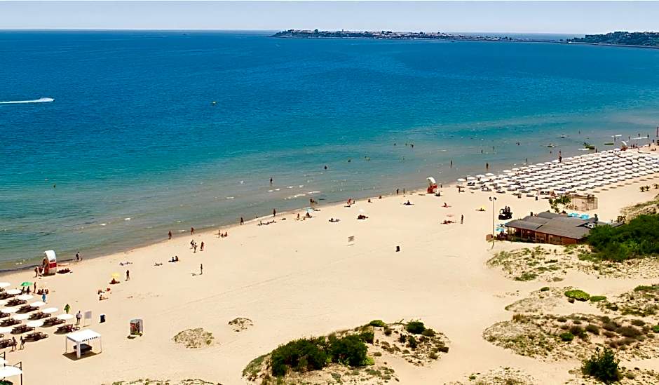 Europe Hotel & Casino All Inclusive