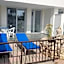 Christopher's Sandy Beach Suites