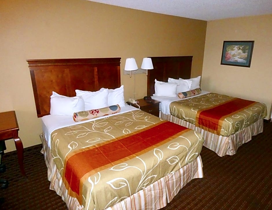 Americas Best Value Inn-Montezuma