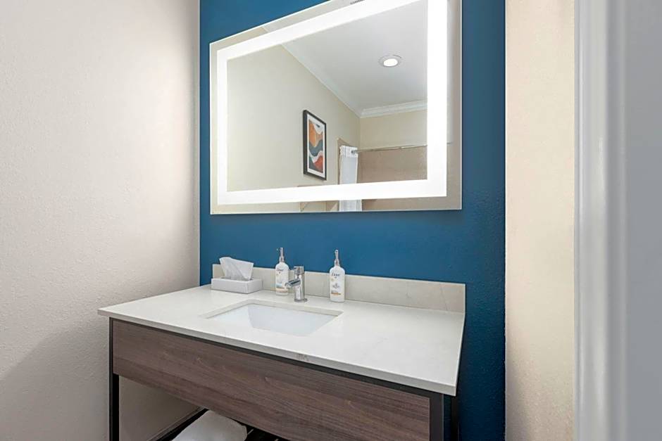 Wyndham Lake Charles