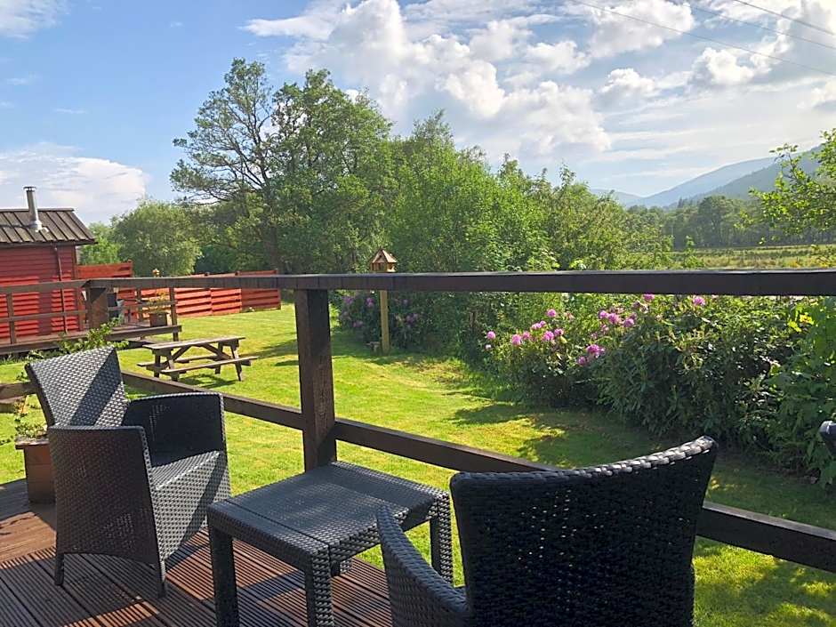 Rashfield Sheilings - Riverside Lodges, by Pucks Glen, Dunoon