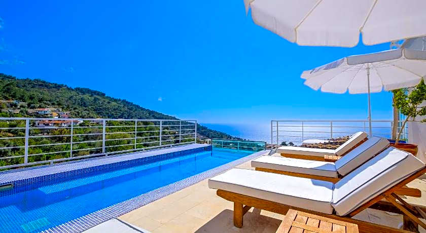 Highclere Hotel & Spa