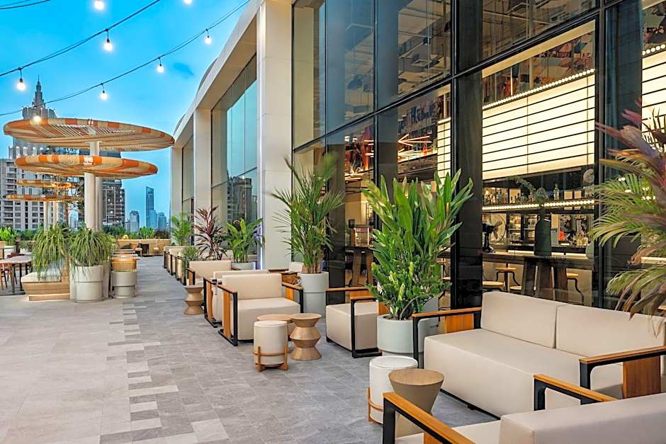 Moxy Bangkok Ratchaprasong