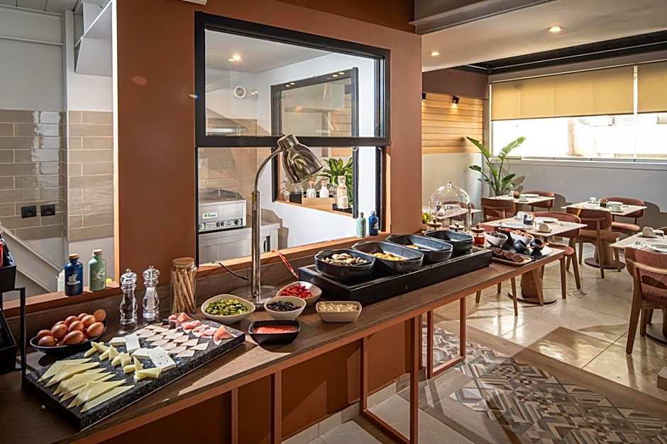 Infinity City Boutique Hotel