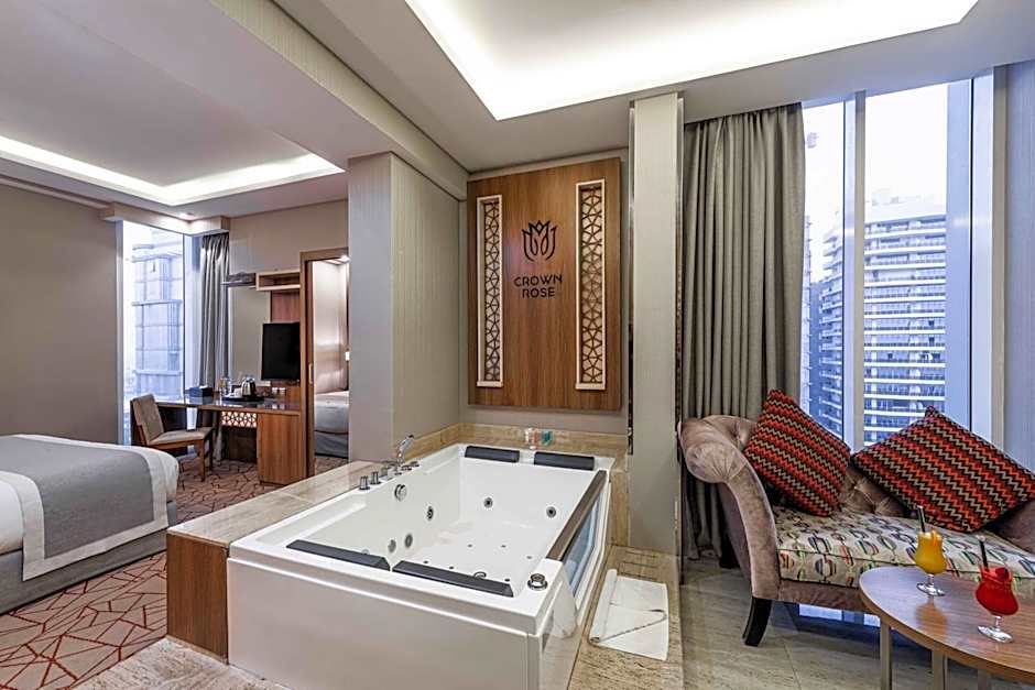 Crown Rose Al Sahafa Hotel