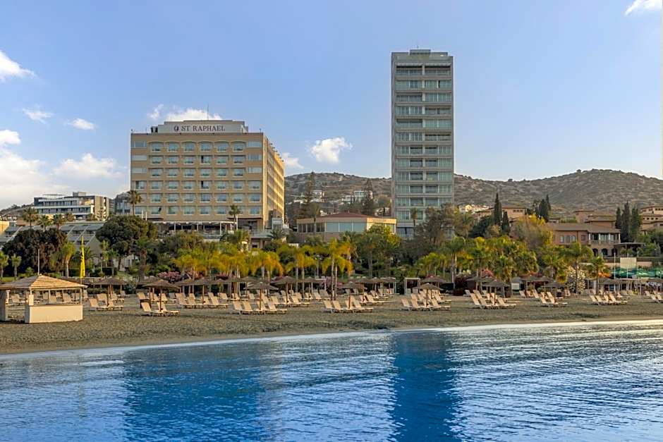 Foto 1 von 50 von St Raphael Resort