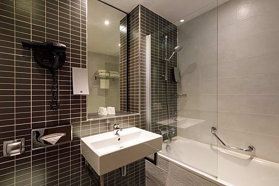 Holiday Inn Clermont Ferrand Centre By IHG