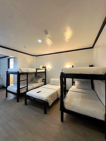 Family Room with Bunk Bed