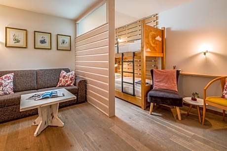 Apartment (2 Adults)