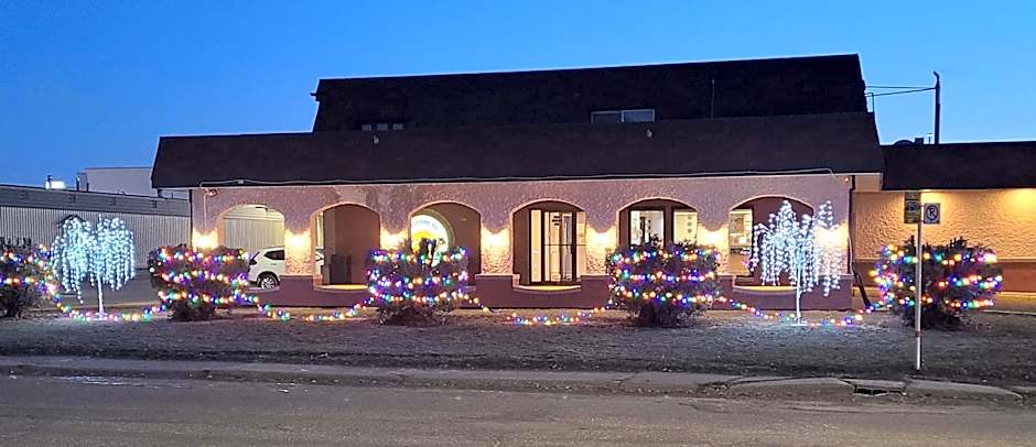 Colonial Inn