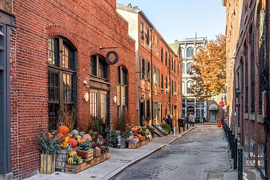 Sosuite at The Loxley - Old City