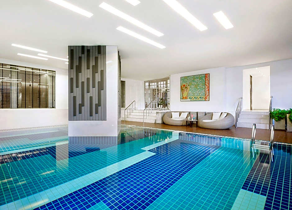 Centre Point Hotel Chidlom